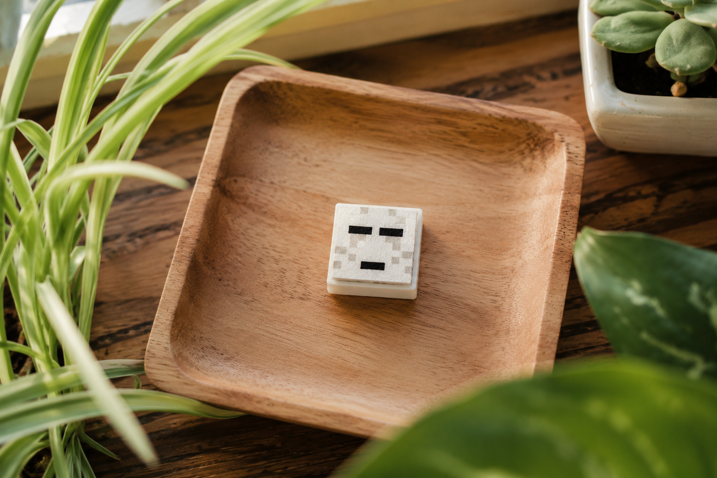 Blocky Ghost Clicker – Ghast-Inspired Minecraft Fan Design