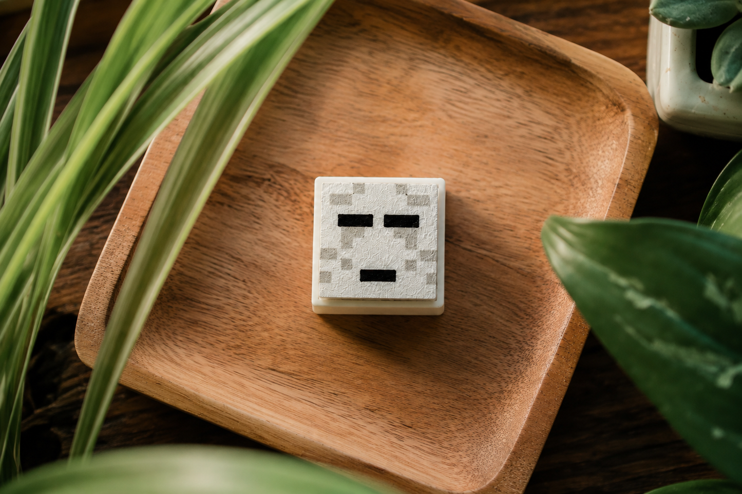 Blocky Ghost Clicker – Ghast-Inspired Minecraft Fan Design