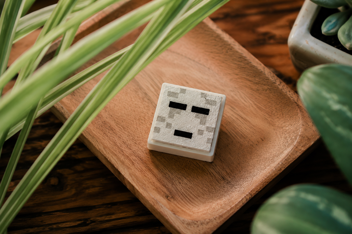 Blocky Ghost Clicker – Ghast-Inspired Minecraft Fan Design